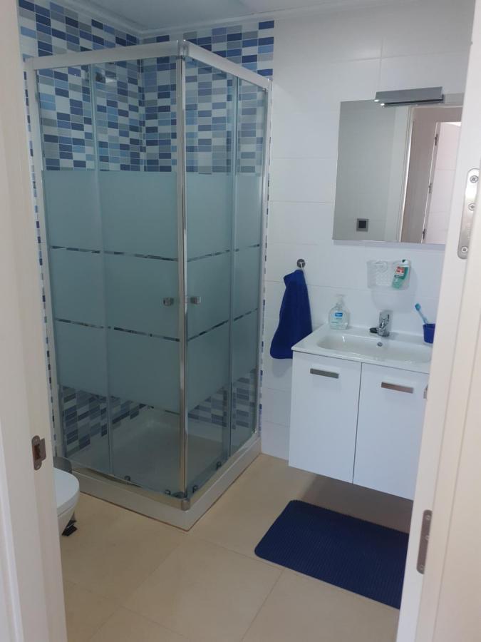 Apartamento En Aguilas Con Amplia Terraza Y Piscina المظهر الخارجي الصورة